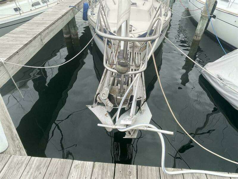 1989 Bayfield 36 Cutter