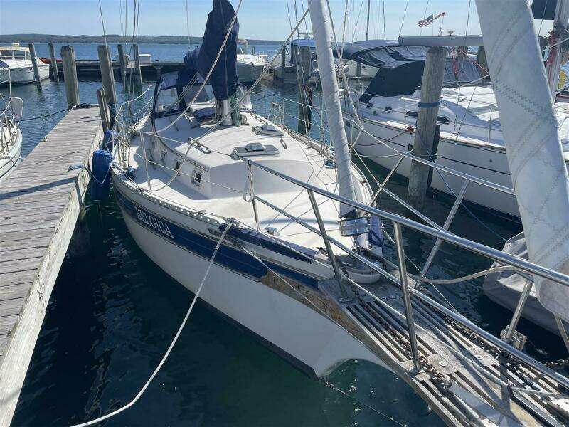 1989 Bayfield 36 Cutter