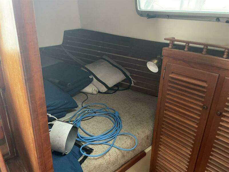 1989 Bayfield 36 Cutter