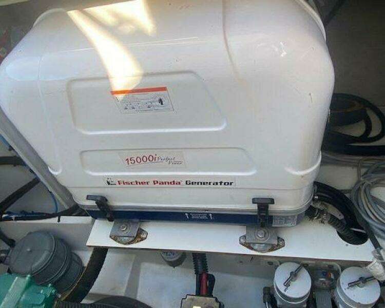 2020 Fountaine Pajot Saona 47