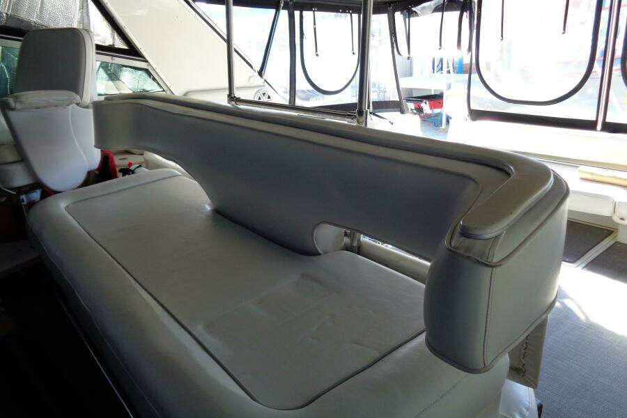 1991 Sea Ray 480 Sundancer