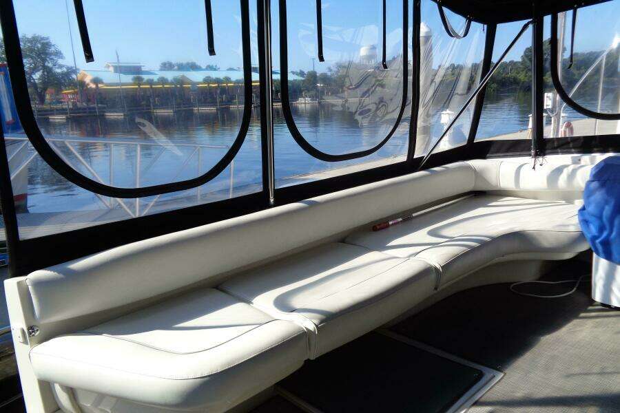 1991 Sea Ray 480 Sundancer