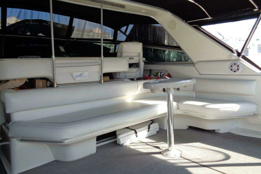 1991 Sea Ray 480 Sundancer