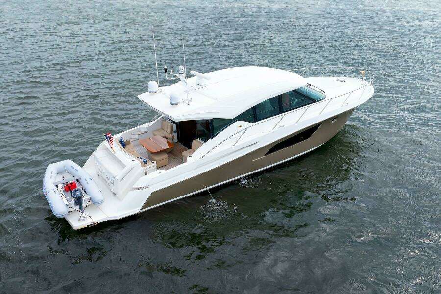 2014 Tiara Yachts 5000 Express