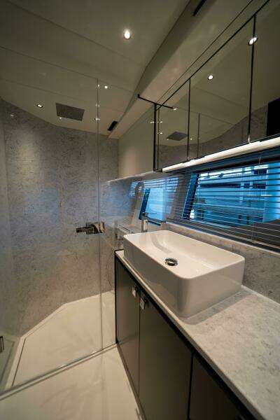 2026 Sunseeker 55 Predator