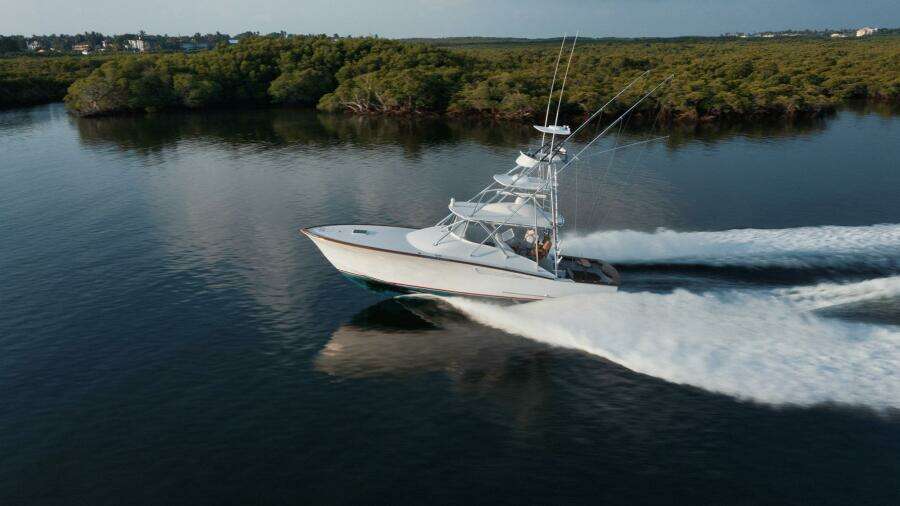 2016 F&S 40 Open Express