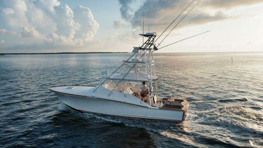 2016 F&S 40 Open Express