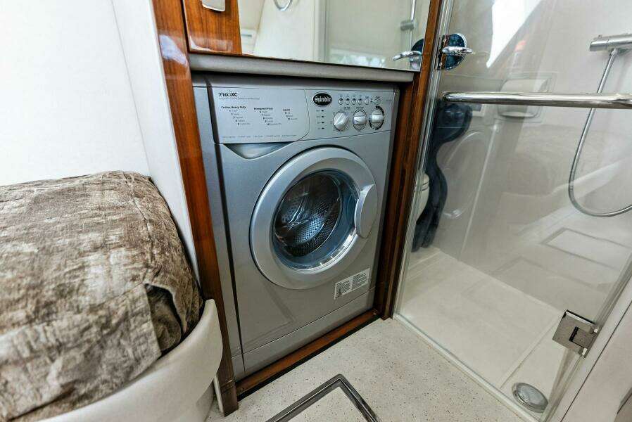 2020 Sunseeker Manhattan 52