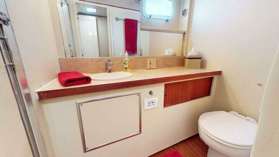 1974 Hatteras Motor Yacht