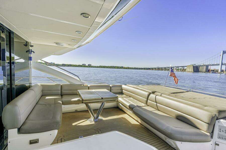 2014 Sunseeker Predator