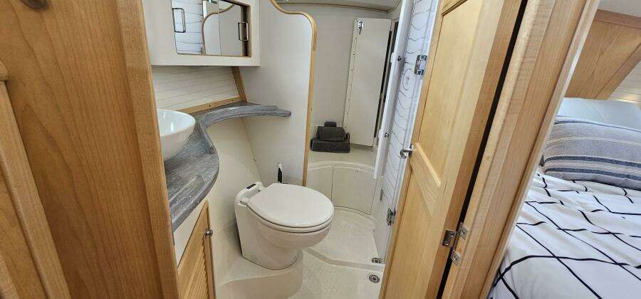 2023 Island Packet 439