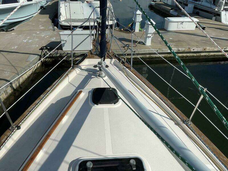 1995 Island Packet 40