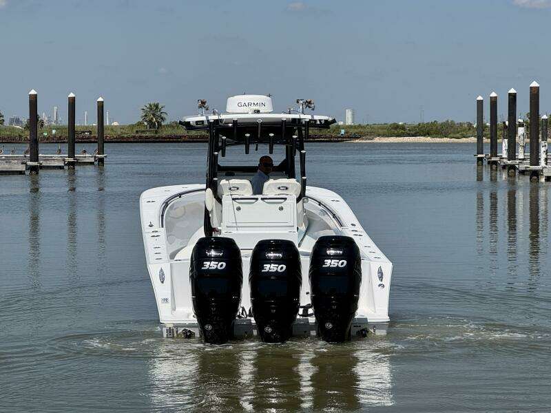 2022 Onslow Bay 33 TE