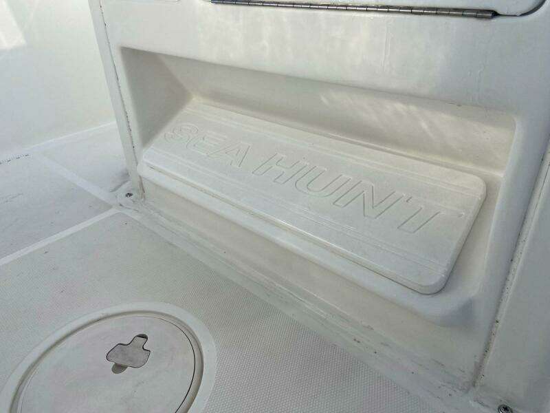 2015 Sea Hunt Ultra 234