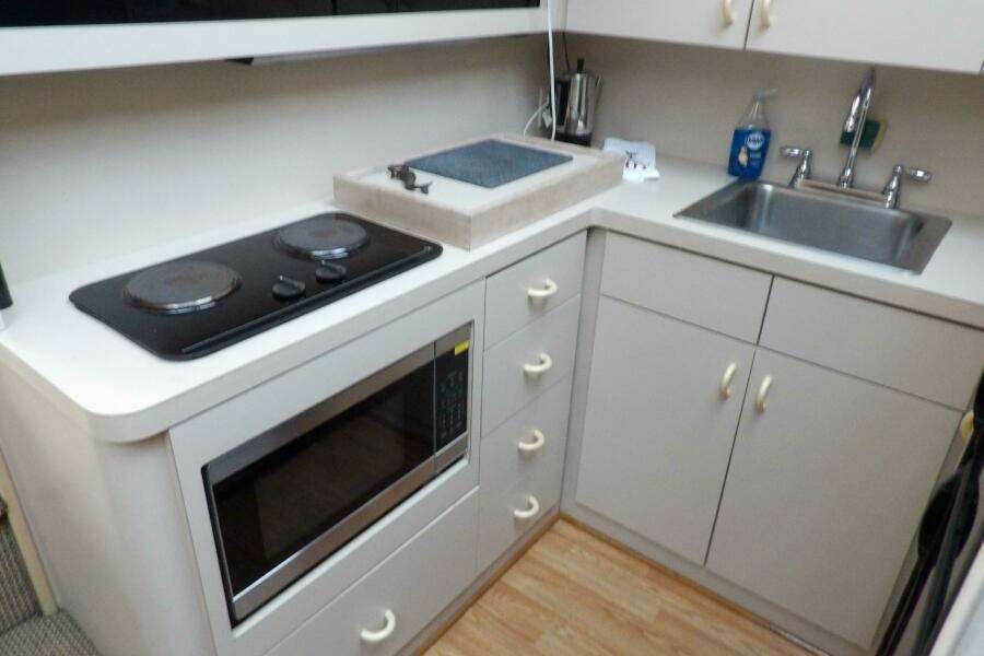 1991 Silverton 41 Convertible