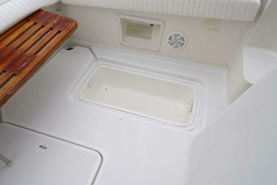 1991 Silverton 41 Convertible