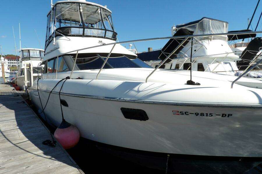 1991 Silverton 41 Convertible