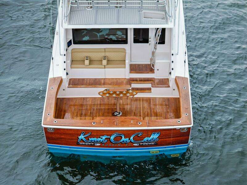 2006 Viking 61 Convertible