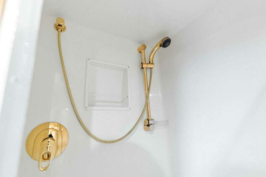 2006 Viking 61 Convertible KNOT ON CALL