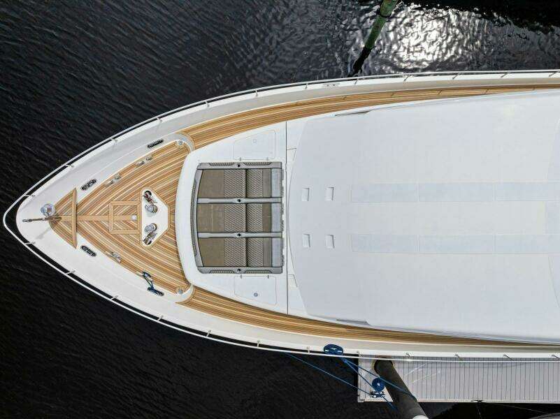 2004 Ferretti 94 Motor Yacht