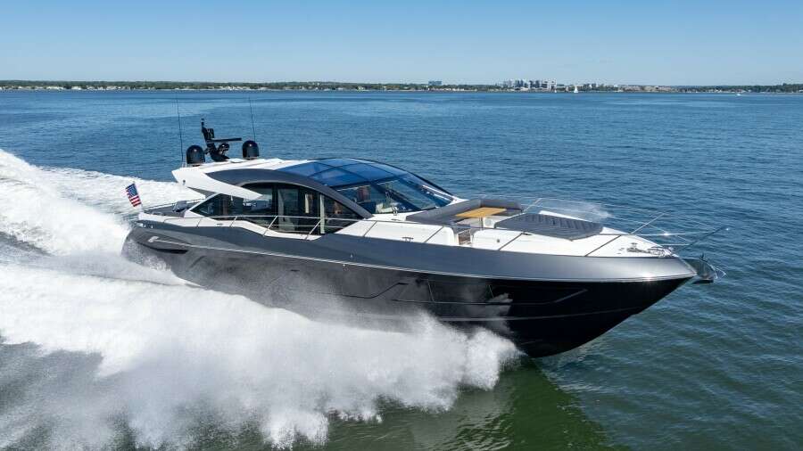 2020 Sunseeker Predator