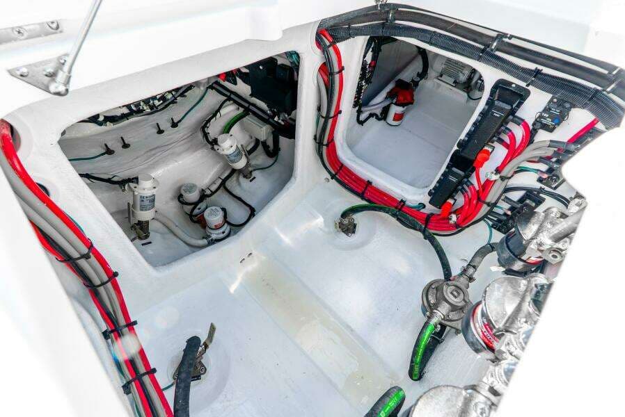 2025 Intrepid 41 Valor