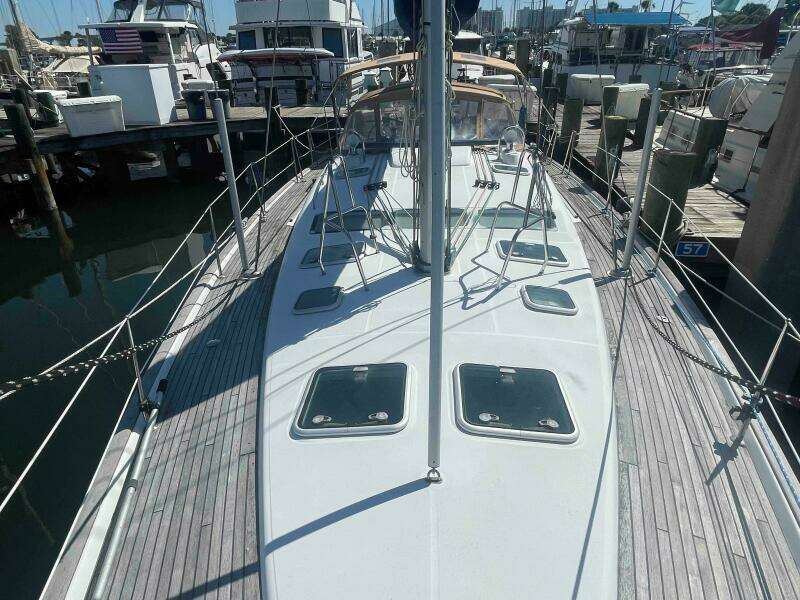 2004 Beneteau Oceanis 473