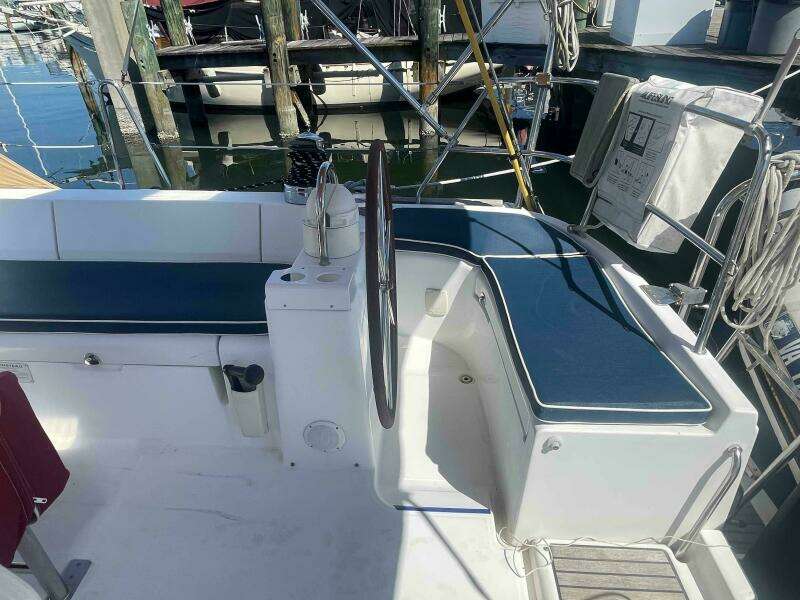 2004 Beneteau Oceanis 473