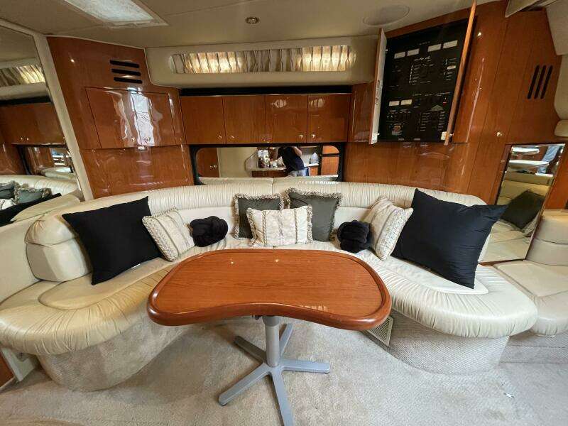 2000 Sea Ray 380 Sundancer