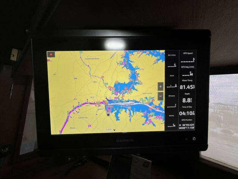 1981 Sea Ranger 45 Raised Pilot House