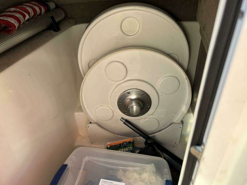 2013 Sea Ray 270 SLX