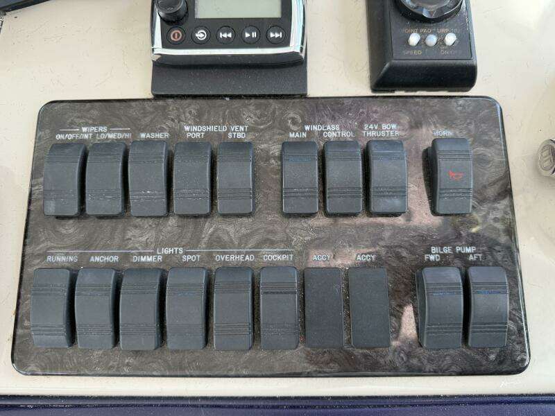 2006 Sea Ray 48 Sundancer