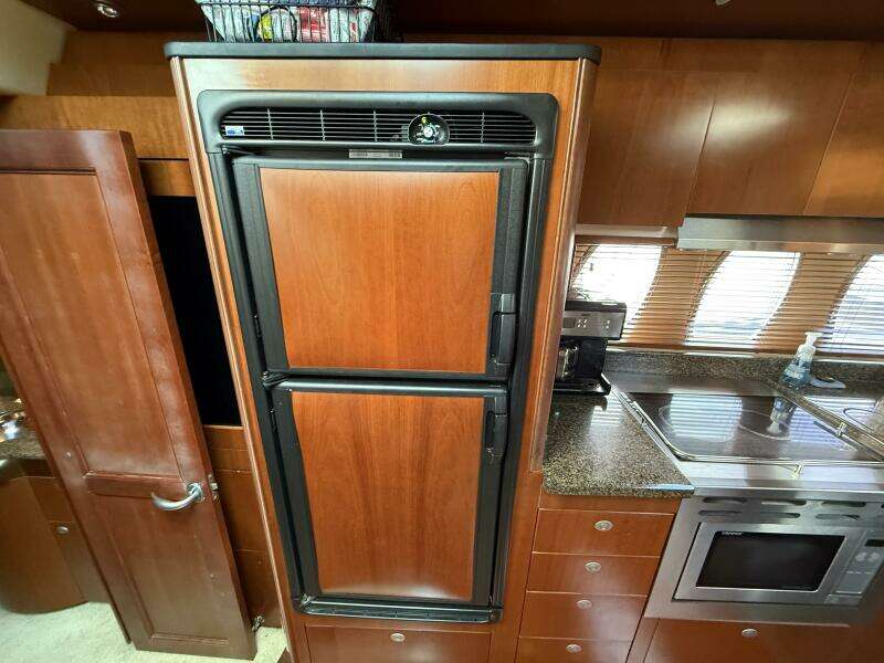 2006 Sea Ray 48 Sundancer