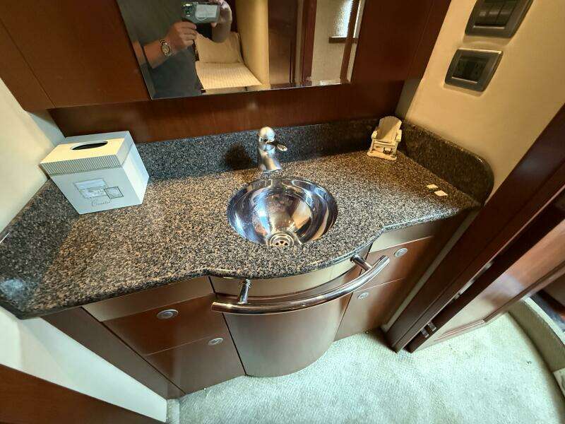 2006 Sea Ray 48 Sundancer