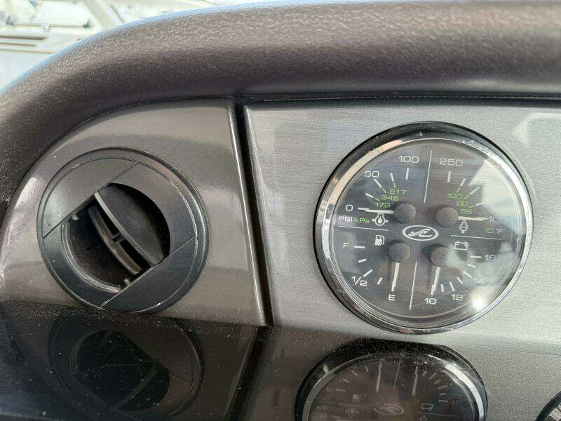 2006 Sea Ray 48 Sundancer