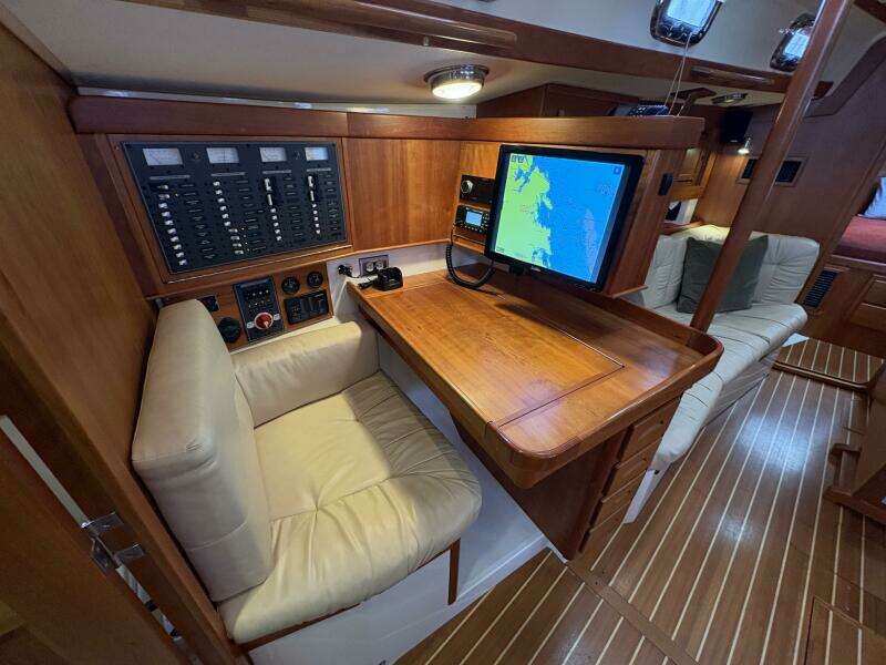 2007 Tartan 3700 CCR