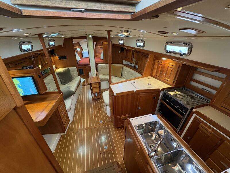 2007 Tartan 3700 CCR