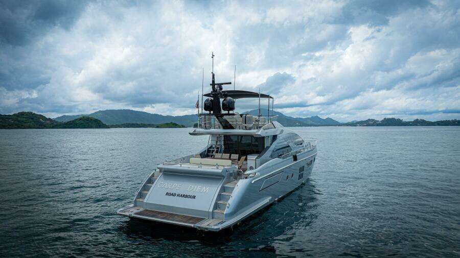 2017 Azimut 77 "Carpe Diem"