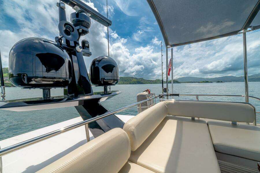 2017 Azimut 77 "Carpe Diem"