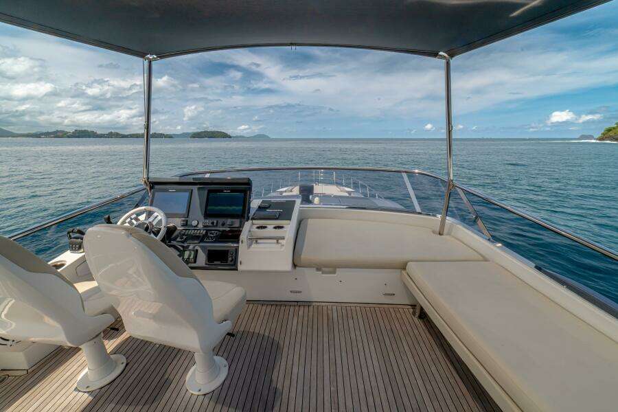 2017 Azimut 77 "Carpe Diem"