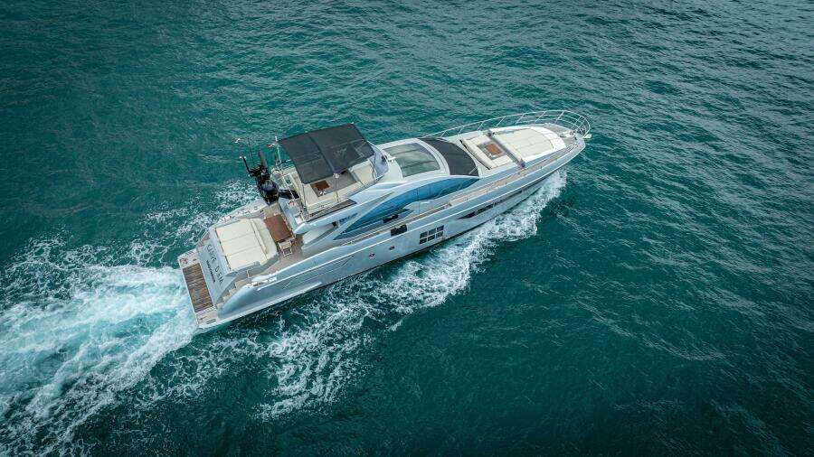 2017 Azimut 77 "Carpe Diem"