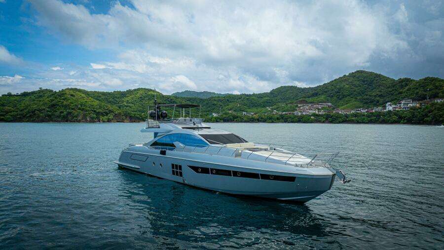 2017 Azimut 77 "Carpe Diem"