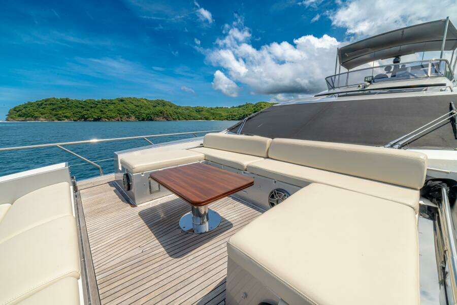 2017 Azimut 77 "Carpe Diem"