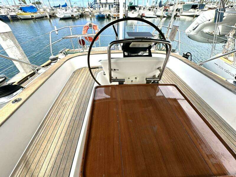 2000 Farr Pilothouse