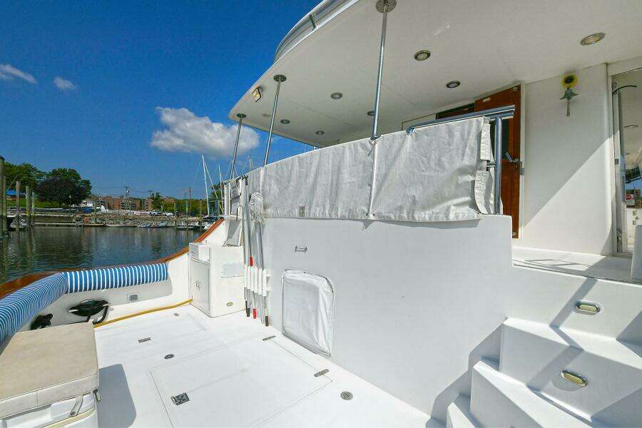 2002 Grand Alaskan Flushdeck