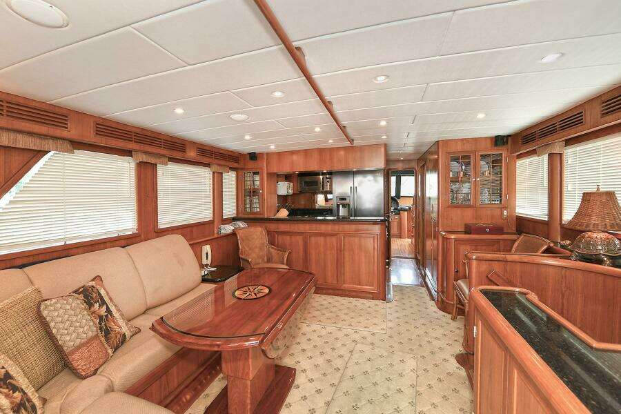 2002 Grand Alaskan Flushdeck