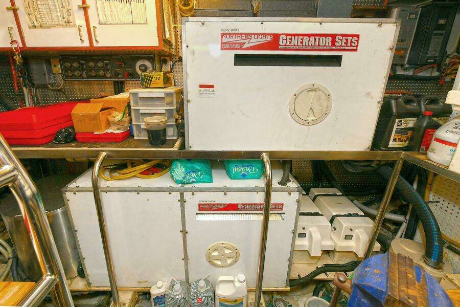 2002 Grand Alaskan Flushdeck