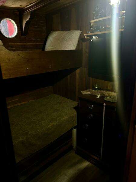 1977 Custom 80 Brigantine