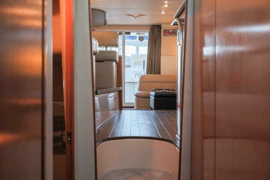 2004 Meridian 411 "My Gypsy Soul"