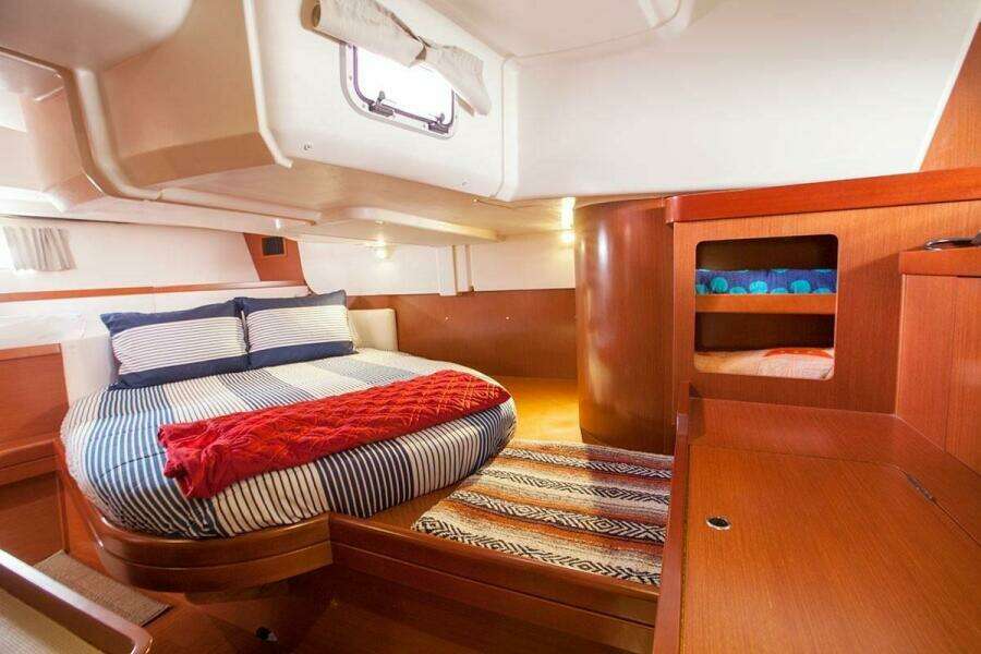 2013 Beneteau Oceanis